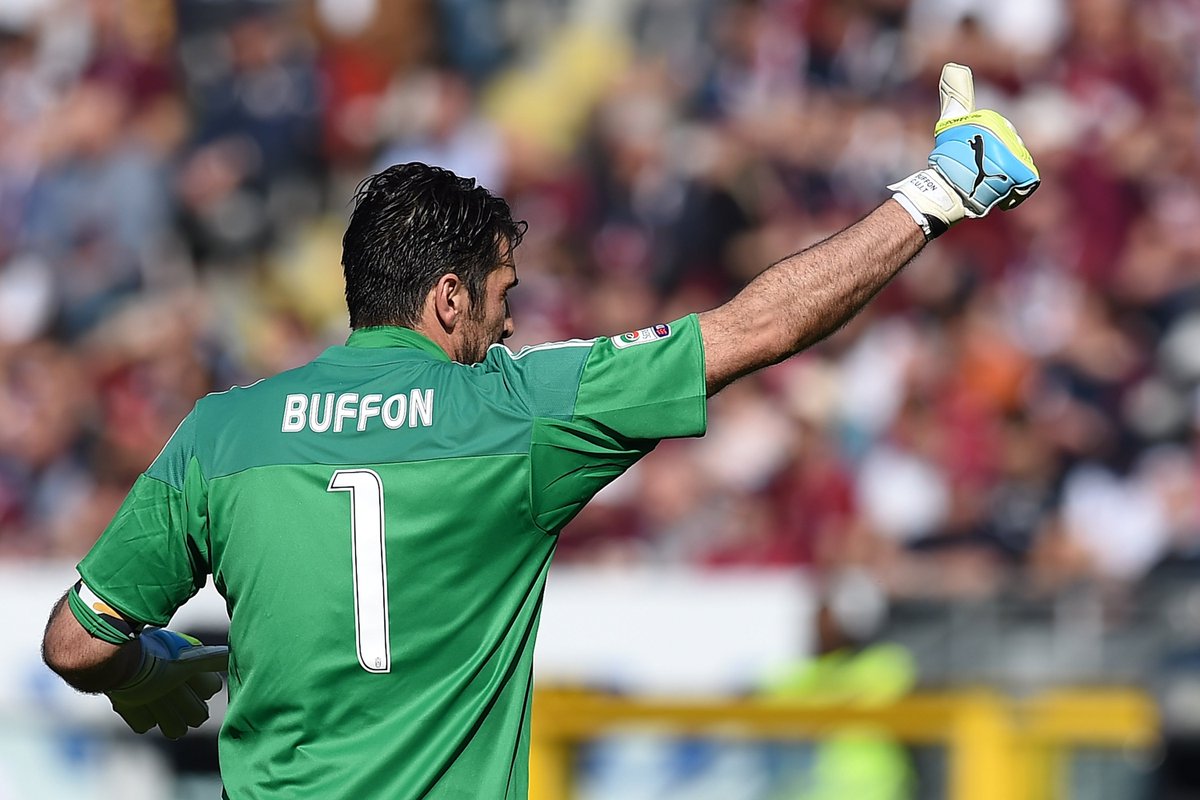 🎉 WINNER! 🎉
With >58k votes, you decided your all-time favourite #UCL keeper...
...<a href="/gianluigibuffon/">Gianluigi Buffon</a> we salute you! 👏