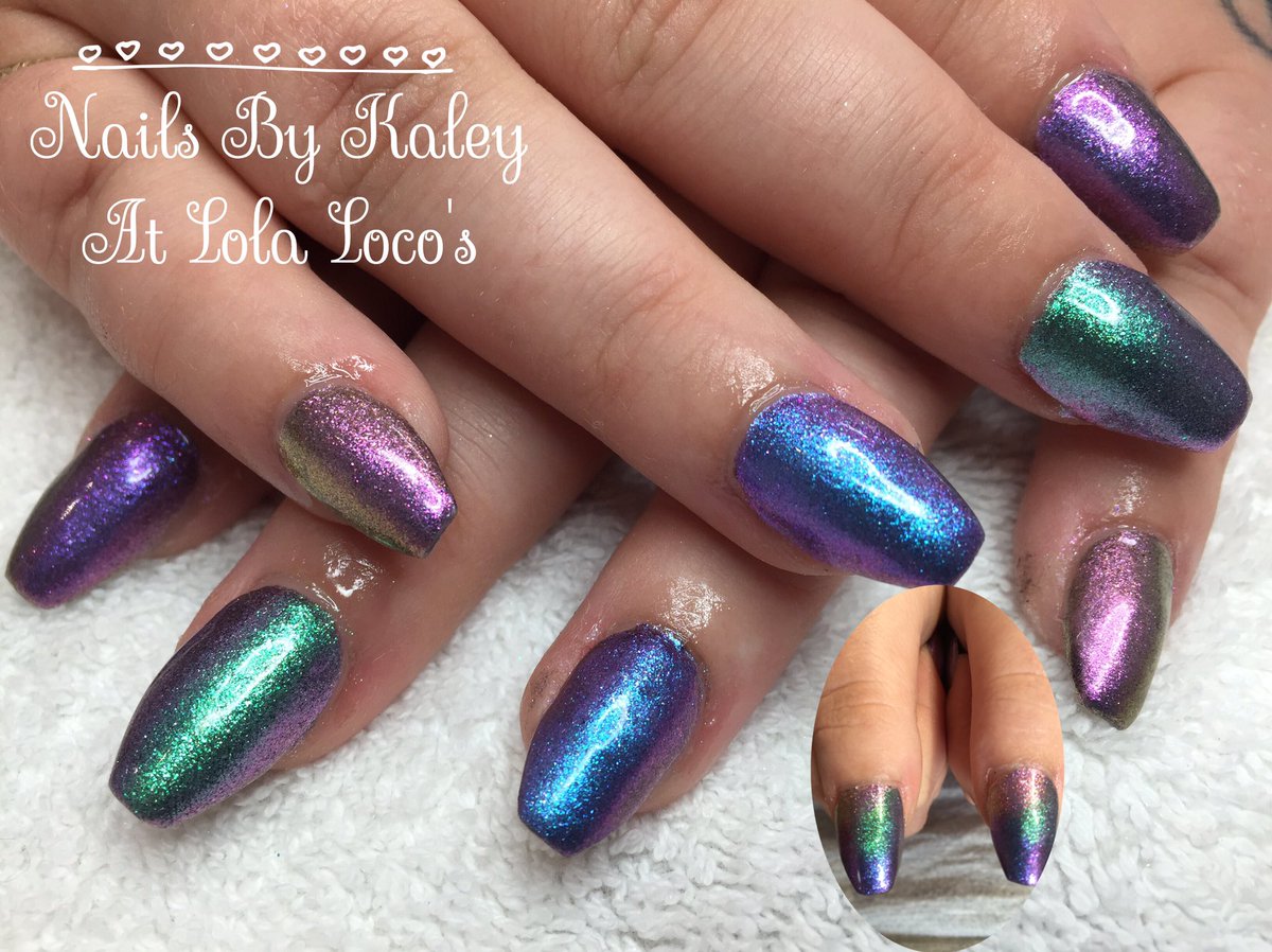 LolaLocos's tweet photo. Stunning acrylic set from today with @_magpiebeauty @INKNAILSLONDON #twofacedcollection #acrylicnails #mermaidnails https://t.co/9QW1XD5Kvr