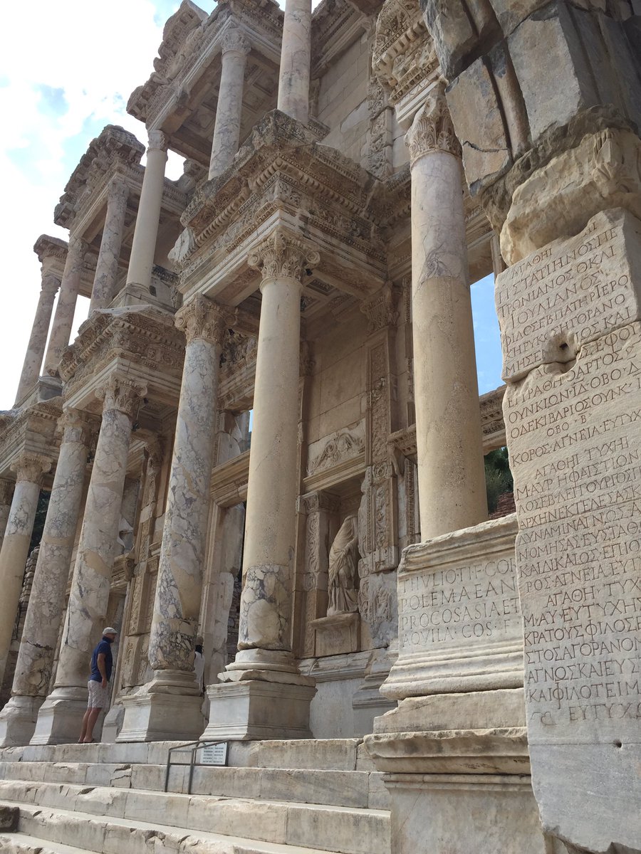 MBilalKenasari's tweet image. @ #Ephesus #LibraryofCelsus