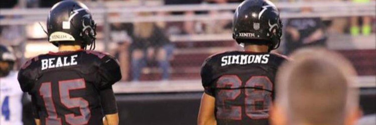 CF_BlackHole's tweet photo. @dyverse_simmons @realbeale15 Go to work tonight! https://t.co/8AjyXMqxkK