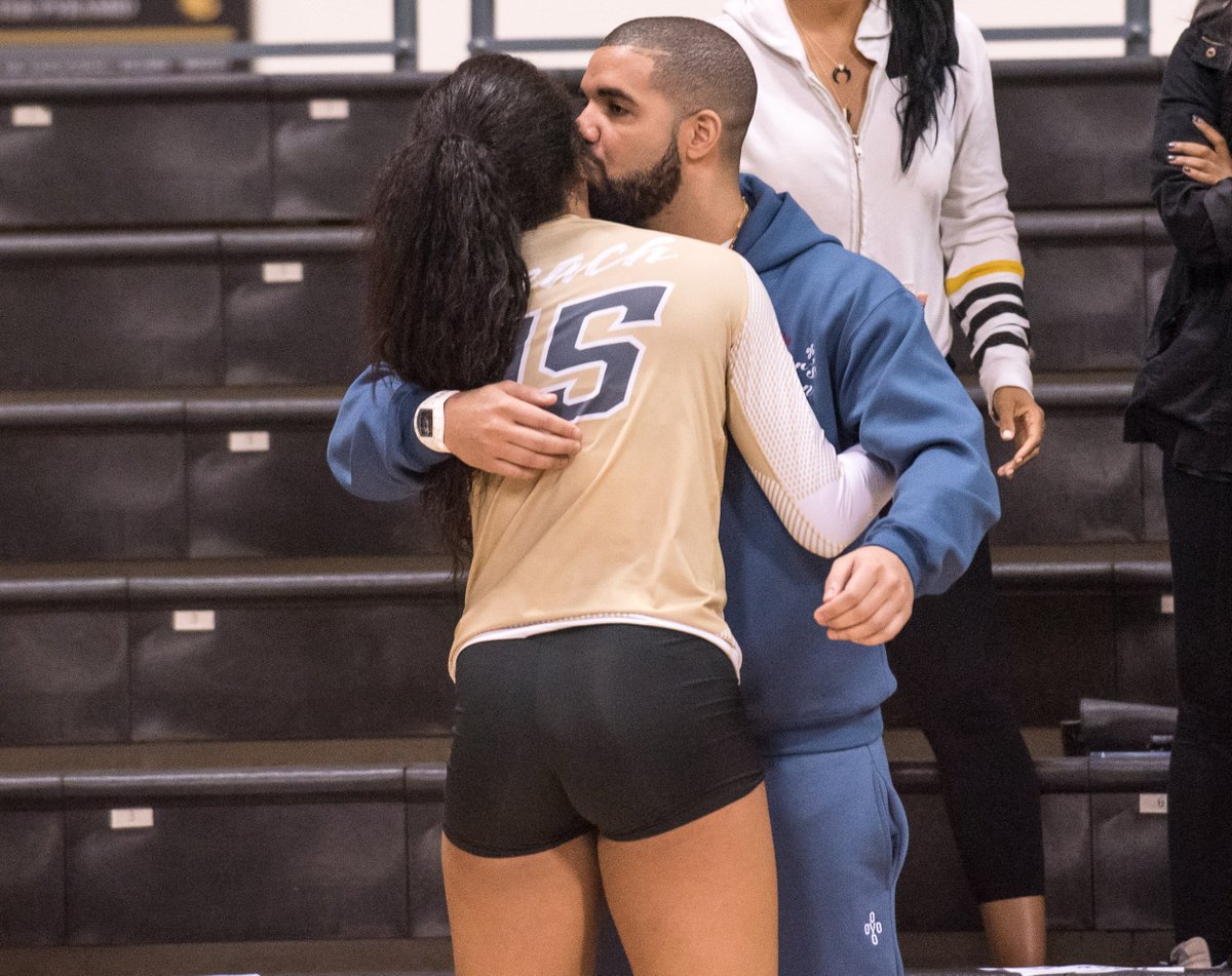 CSULB's tweet image. Reason #6348 CSULB is amazing: sometimes @Drake just shows up at the @PyrMgmt to support women's volleyball.
