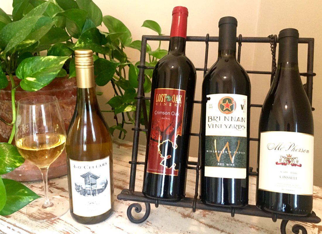 4point0cellars's tweet photo. Before you begin your weekend, don't forget to grab the essentials from 4.0 Cellars! #4point0cellars https://t.co/QNKCvBjW3a