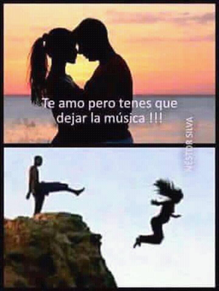 BuenaMusicaWeb's tweet photo. 💟 ¿Harías lo mismo? 😅 #ViernesDeGanarSeguidores https://t.co/7cMMk4pB26