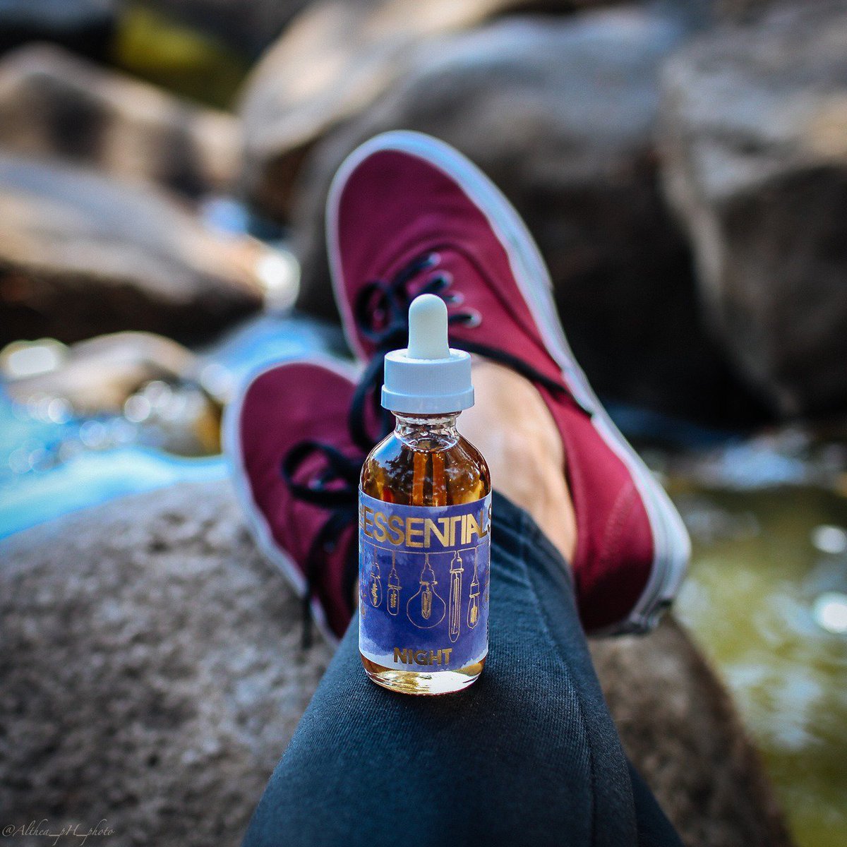 Essentials_Vape's tweet photo. Our weekend plans are looking pretty simple... in the very best way.
#vapetheEssentials https://t.co/86zmYbTeQS