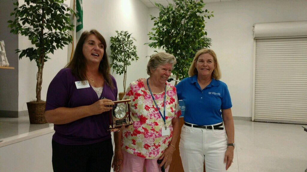 FloridaMGs's tweet photo. We ❤️ our volunteers! 30-year #MasterGardener Pat Watson w/ Duval Co (center) being recognized at NE #FLmgConf https://t.co/ScsRRy0dGD