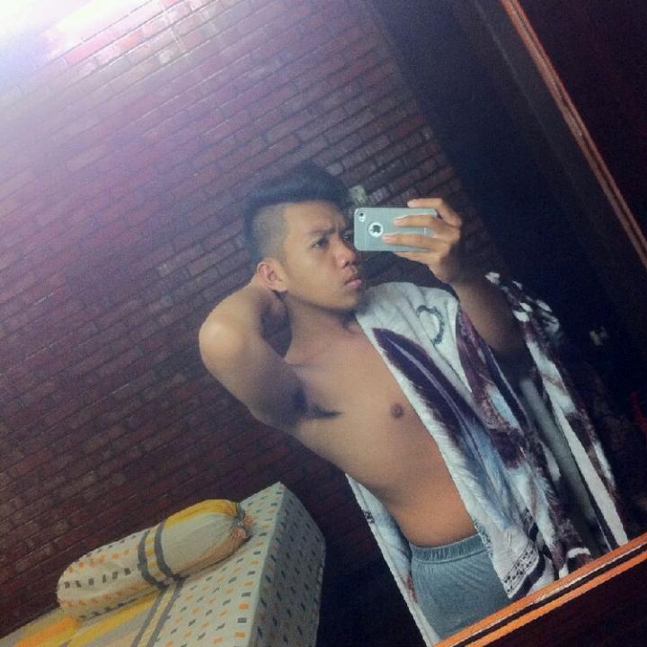 Join my LIVE > oleng on #BIGOLIVE. web.live.bigo.sg/2122747706#dgc…