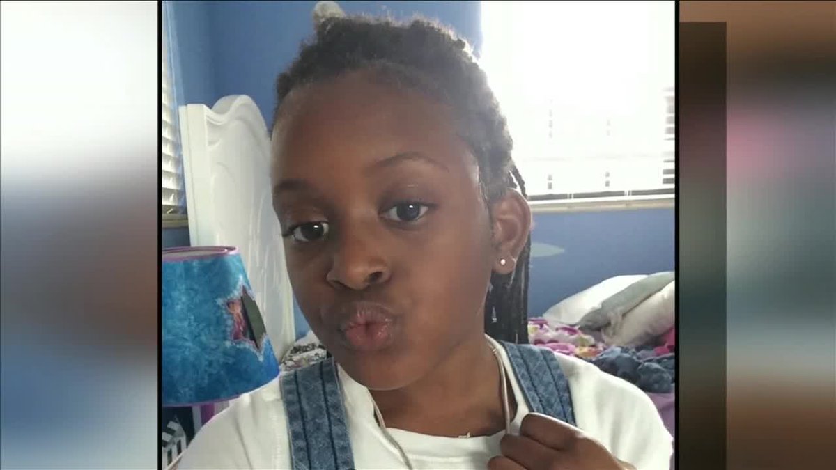 Viewing today for 8-year-old Jada Page who was shot in head outside Miami-Dade home bit.ly/2cA5z3H?utm_me… https://t.co/1x0TY5J6mb