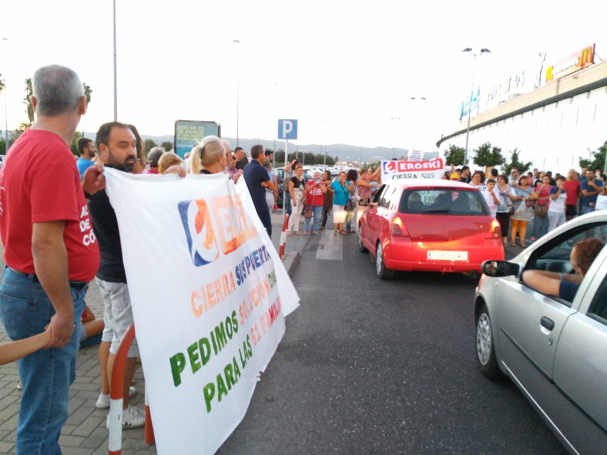 bbdespiertos's tweet photo. ¡Por una salida digna para los trabajadores de Eroski! https://t.co/yxG2E2bYSy