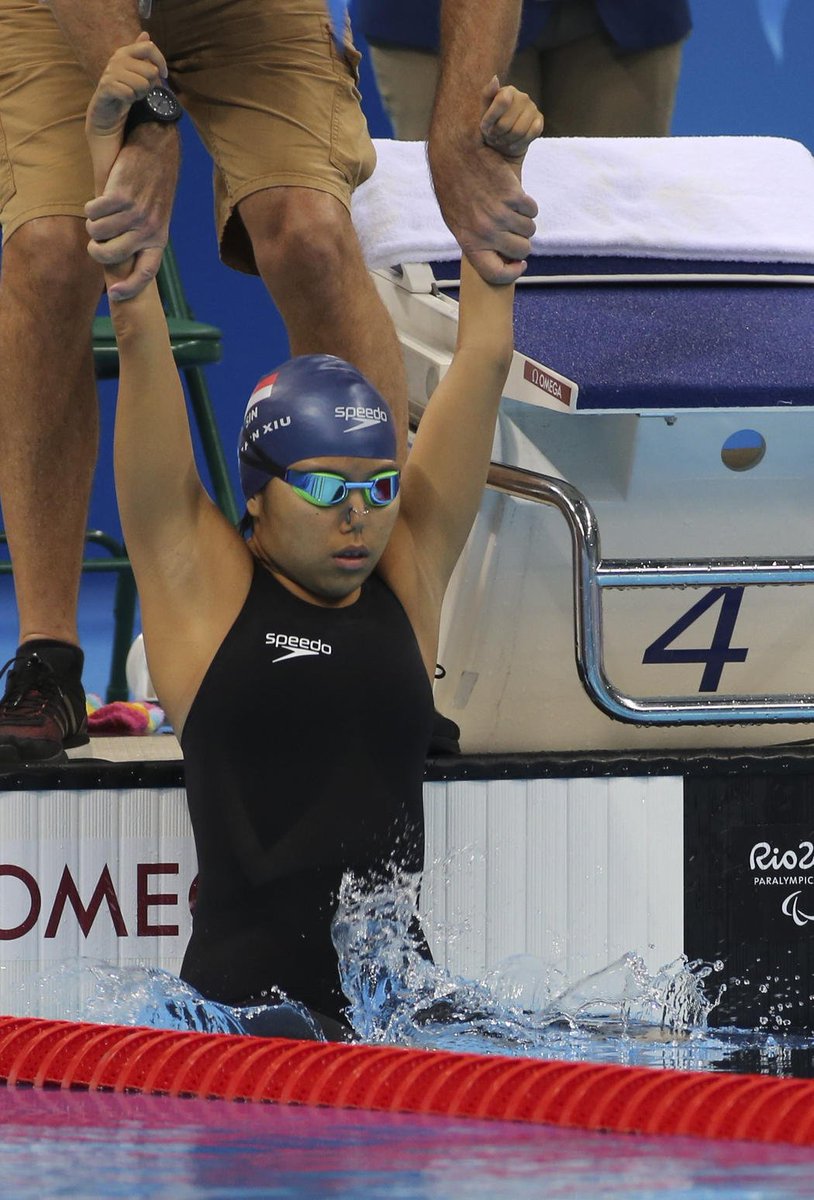 straits_times's tweet photo. "S'pore is so proud of you": President Tony Tan lauds Yip Pin Xiu for her Paralympic gold https://t.co/DWRZPD28LR https://t.co/3LUUx7ZdR4