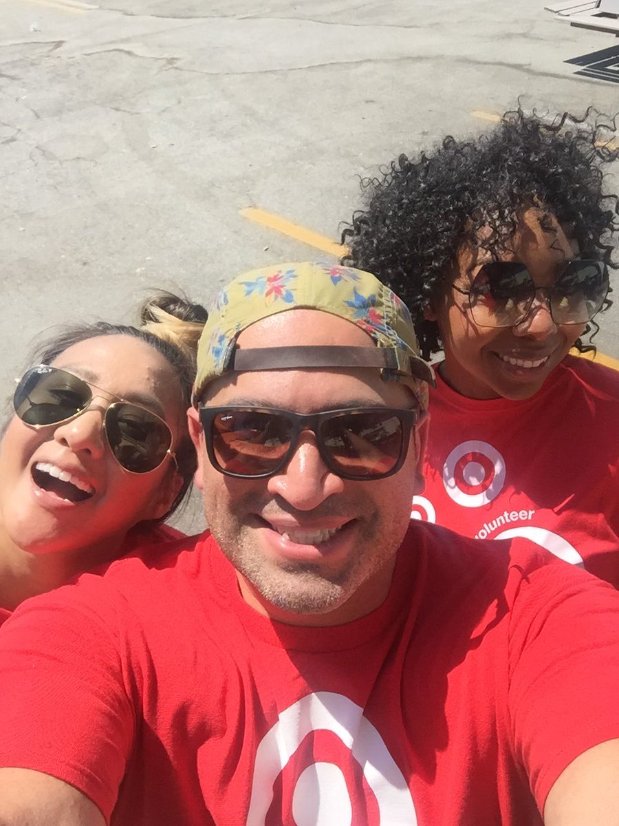 tavi_99's tweet photo. Great #targetvolunteer event!  @lacountyfair @Target #WeAreTarget @abbholt @joy_taing @pickadpi #Tyslastday https://t.co/ObeS3CXBeo