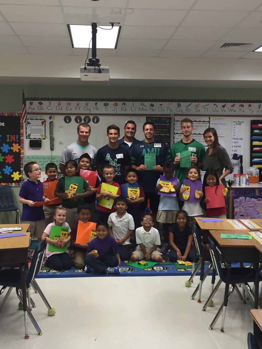 GyreneBaseball's tweet image. We were very happy to spend this afternoon with our friends at Immokalee Elementary! #uncommonexcellence