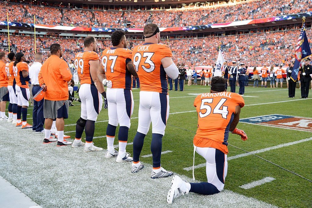 SSF_Tips's tweet photo. Time to Step up!   Sorry fantasy owners but it's time we take a stand against stupid people.  Let's #boycottNFL #nfl https://t.co/4aNkDoUGBx