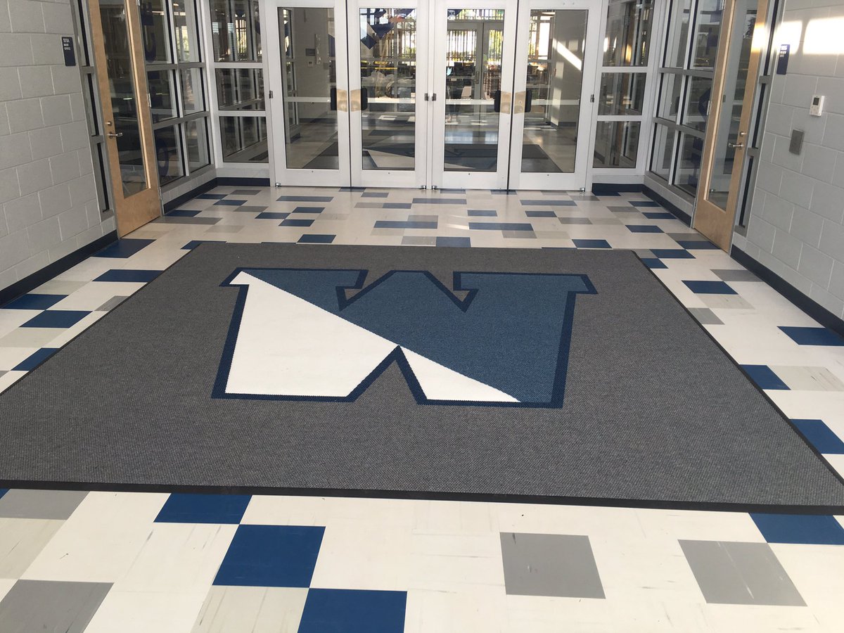 WestowneElem's tweet image. We are official! #lookingprettysharp @amcbride28 @ScottSRU9