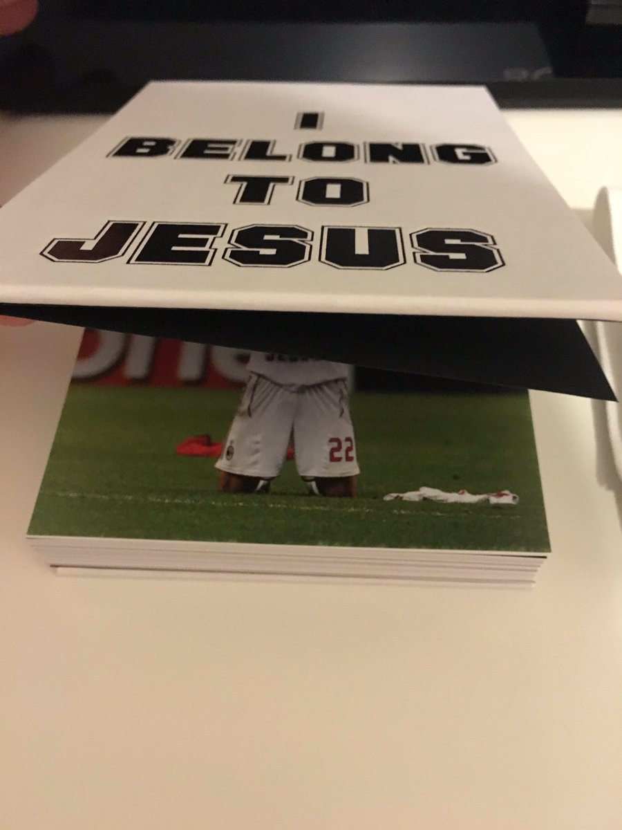 JonnyKay7's tweet photo. #footballisareligion #IBTJ wonderful work @OfficeOfCraig โฝ๏ธ๐๐ผ https://t.co/LP0yy7M7bx