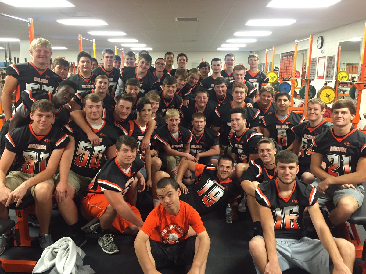 Football2Whs's tweet photo. Pre game meeting this morning, sporting our new jerseys. #waterloobulldogs https://t.co/Qrct0o6L9Q
