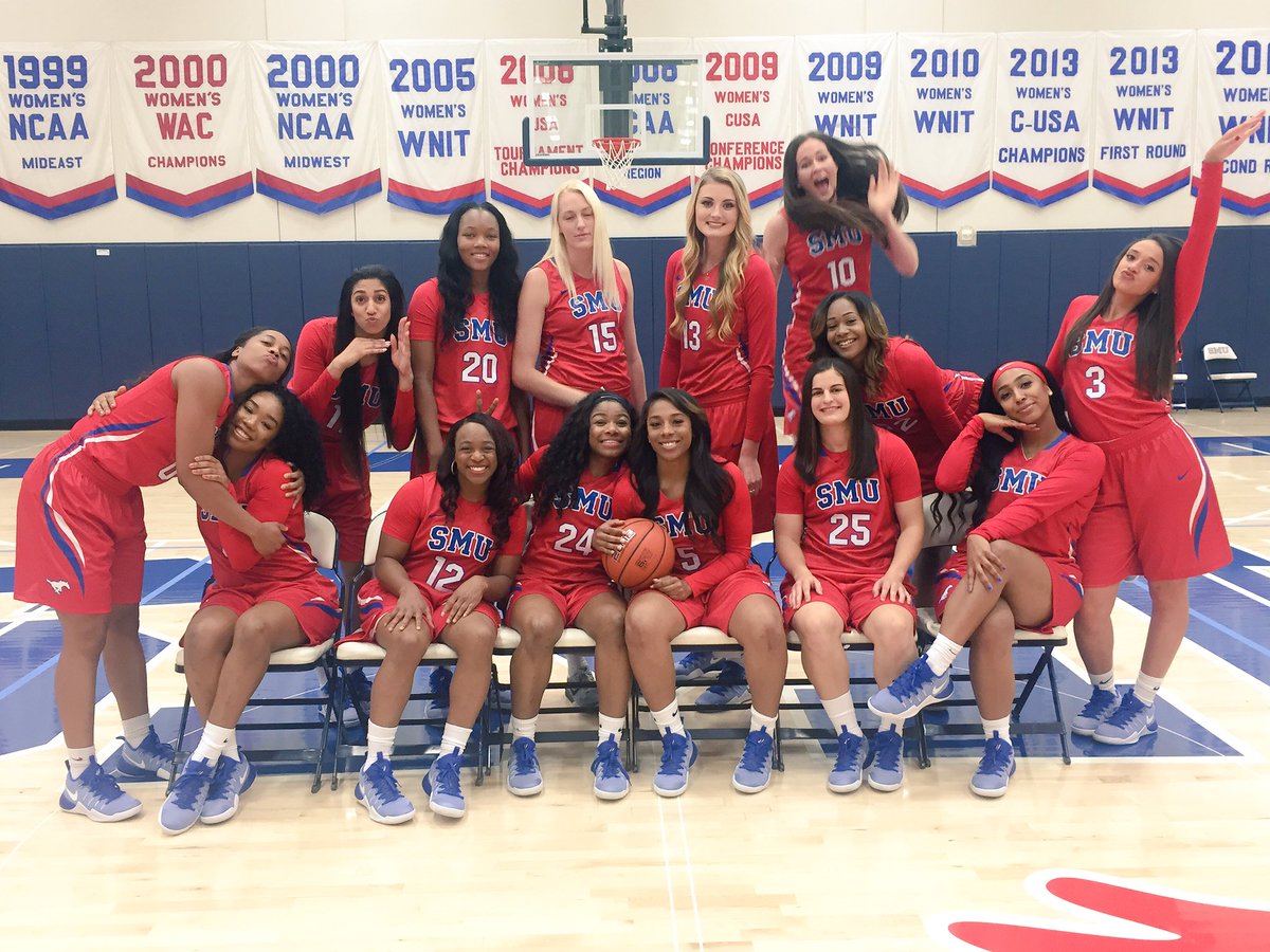 SMUWBB's tweet photo. Your 2016-17 Mustangs ladies and gentlemen. What a group. #PonyUp https://t.co/w1Ml4CCZR8