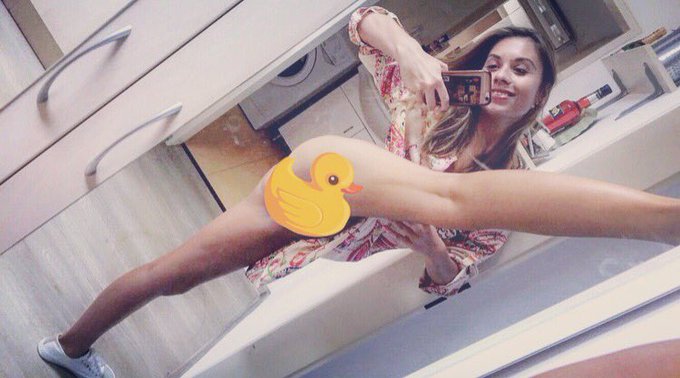 #flexibility #Flexible #fitgirl 🙈😉 https://t.co/DC9JpGTTV7<a href="/tag/flexibility"class="tags">#flexibility</a><a href="/tag/flexible"class="tags">#Flexible</a><a href="/tag/fitgirl"class="tags">#fitgirl</a>