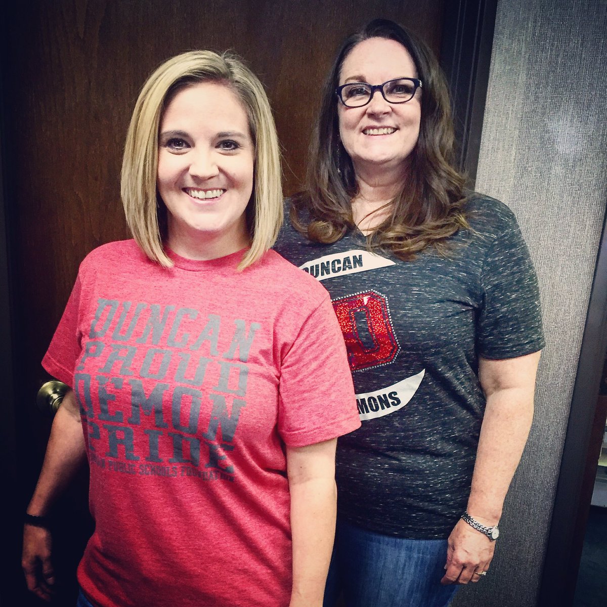 DuncanAreaEcDev's tweet photo. #DAEDF supports Demon football! Go Team! #fwrf #duncanproud @JeannieBowden https://t.co/HaWpgWhD2M