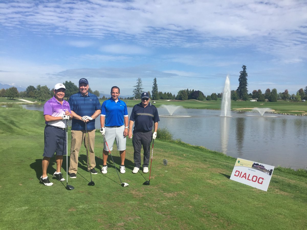 RecFoundBC's tweet photo. The Motley Crew from @CentaurNation at the @DIALOGvancouver hole. #RecreOpen https://t.co/Bb4R33GXA8