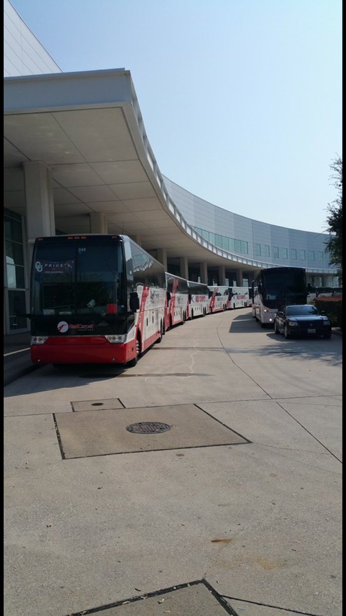 RCCharters's tweet image. We are proud to deliver the Pride of Oklahoma Band to Houston. Great group of students and faculty. Boomer Sooner!