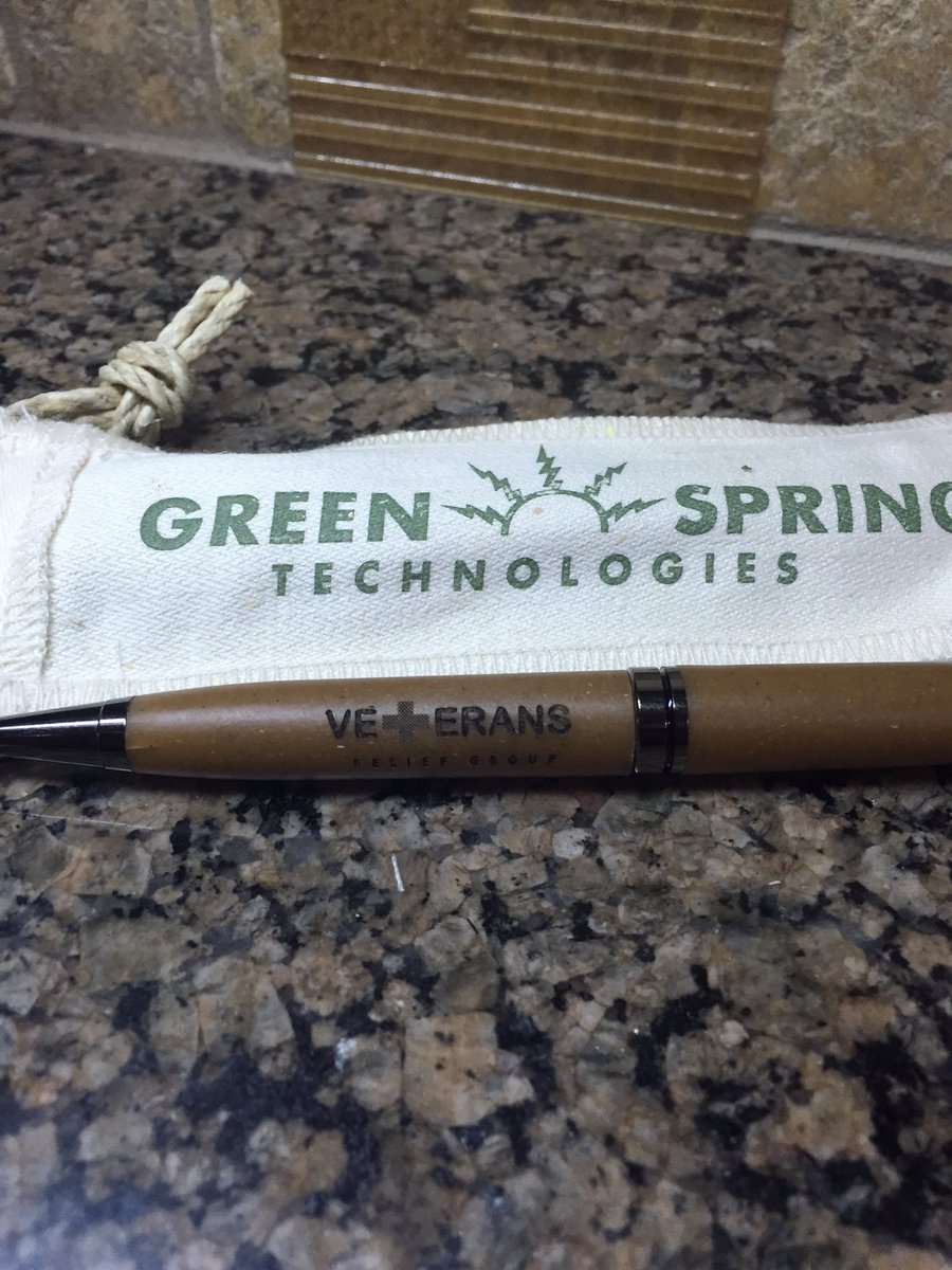 @GreenSpringTech amazing hemp pen made by Veterans. Dropped off a few vitamin kits @gardenofliferaw #healingheroes