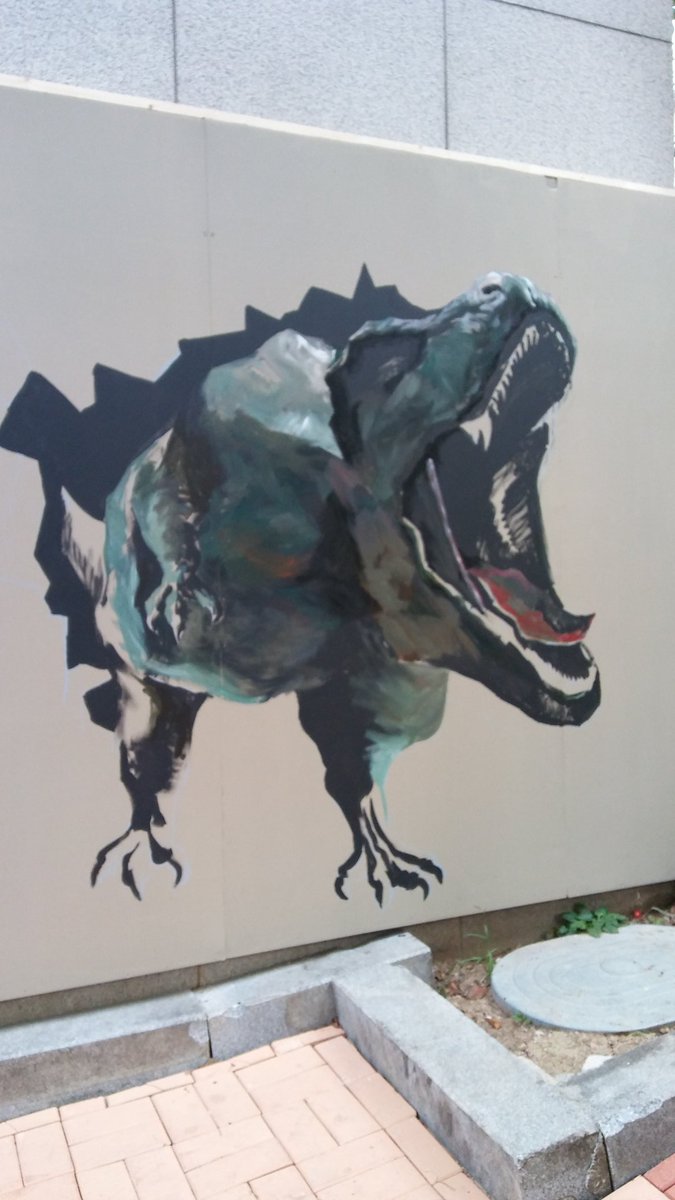 Wow~ #성남시 수진2동 주민센터에 아트 갤러리가~?*^^* 주민센터 벽에 예쁜 벽화가 그려지고 있어요.  😀 완성될 모습이 정말 기대되네요.^^