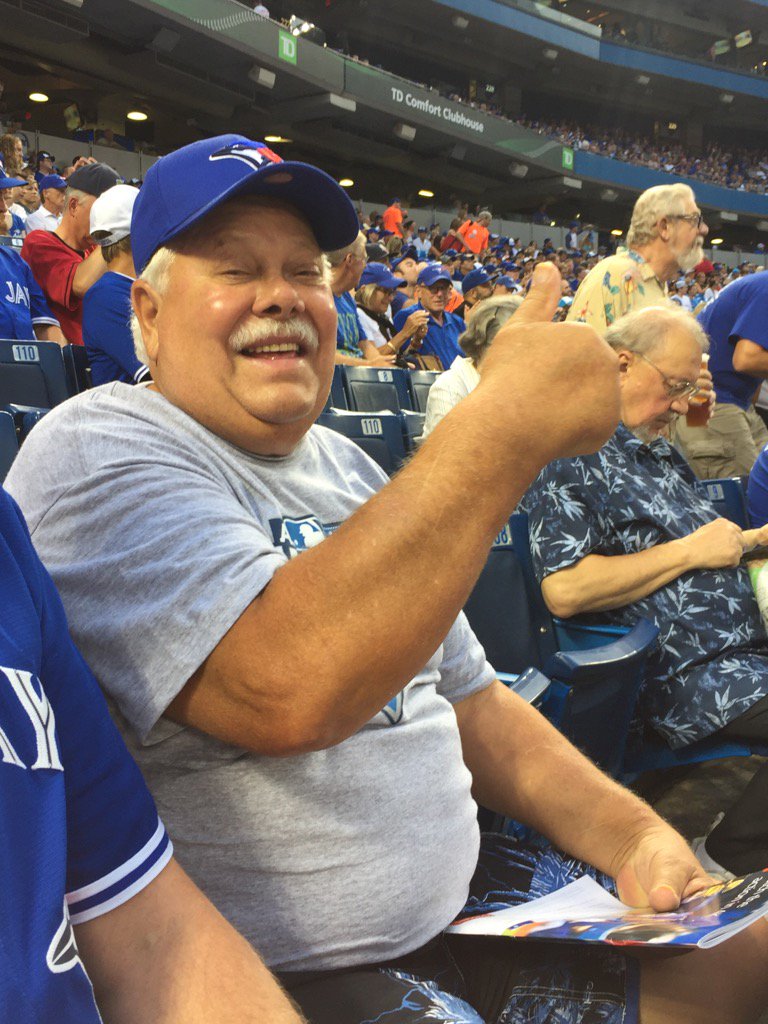 BazylakD's tweet photo. 73 year old's dream trip!  Please put me on the big screen.  #cometogether https://t.co/6jvP13V6Z1