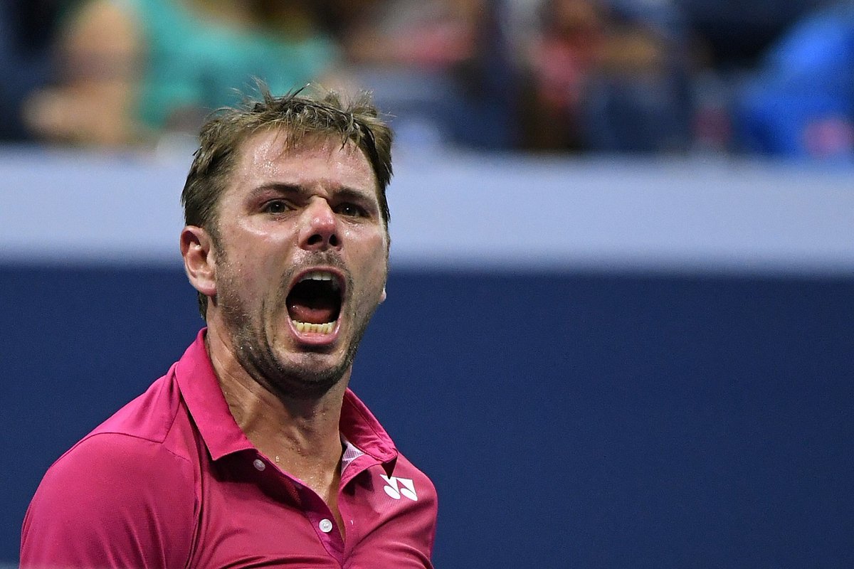 CSportSurfaces's tweet photo. Great @usopen match ! @stanwawrinka takes the 3rd set 6-4 to go 2 sets to 1 up! #DecoTurf #USOpen #emotion https://t.co/KKHyOtNZSv