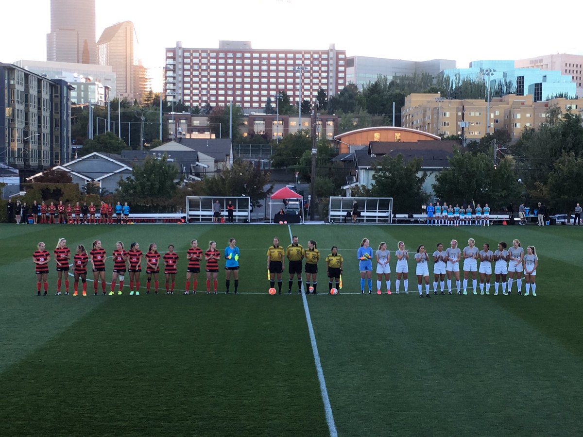 WSOC | Beautiful night for soccer at <a href="/ChampField_SU/">Champ Field</a>! <a href="/su_wso/">Tanya Marisol</a> v Idaho at 7p. Stats /stream at goseattleu.com