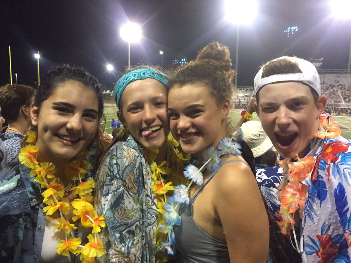 soccer_girlio11's tweet photo. #oodson 💙💛 https://t.co/okwOIbk1Wq