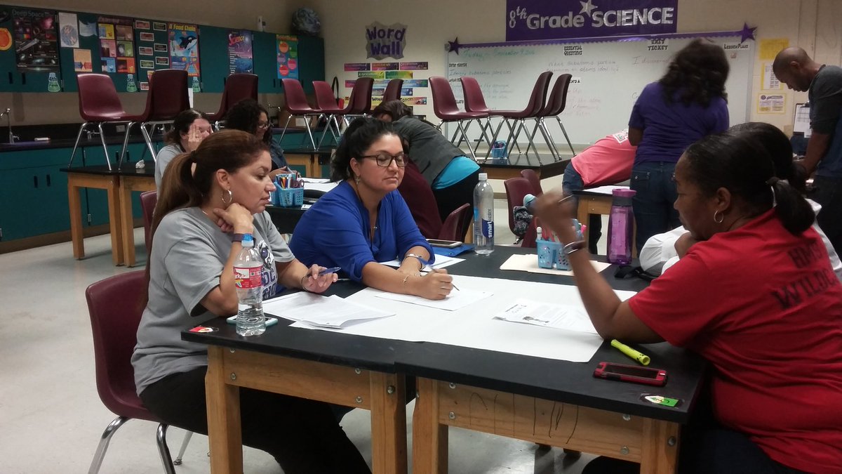 LTunyaB's tweet image. More PLC fun. #HMSfamily #HMSscience #ScienceTeachersRock