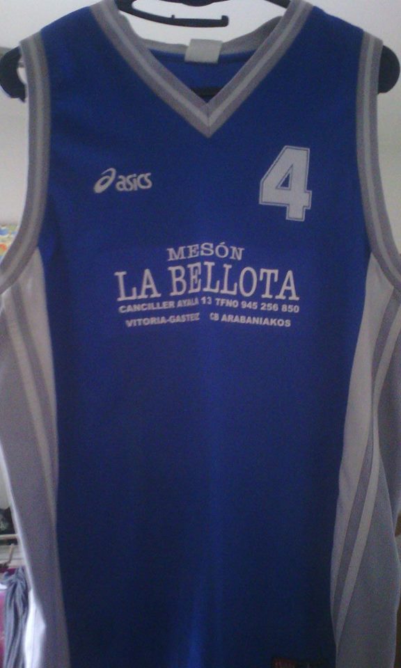 Alavés - Las camisetas del baloncesto alavés ¿Nos ayudas a conocerlas? - Página 2 CrA6nC7XgAAzP-K