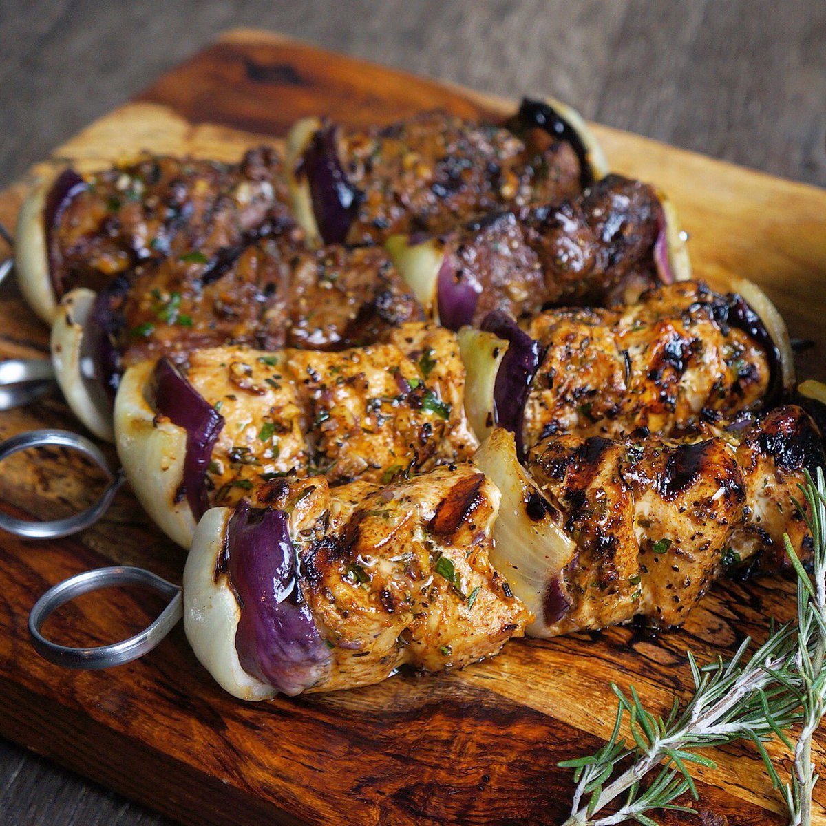bondibourkeph's tweet photo. Succulent U.S. Prime #Beef and #Chicken #Kebabs to fuel your day out as you mentally prepare for the week ahead. https://t.co/qbO4MldEIp