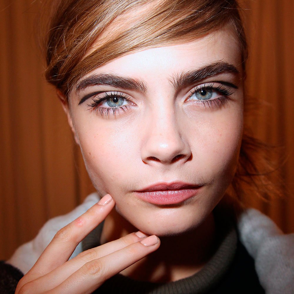 marieclaireuk's tweet photo. What is microblading and why is everyone going bonkers for it? https://t.co/dLHNkDhIaz https://t.co/XaIBJuLgMS