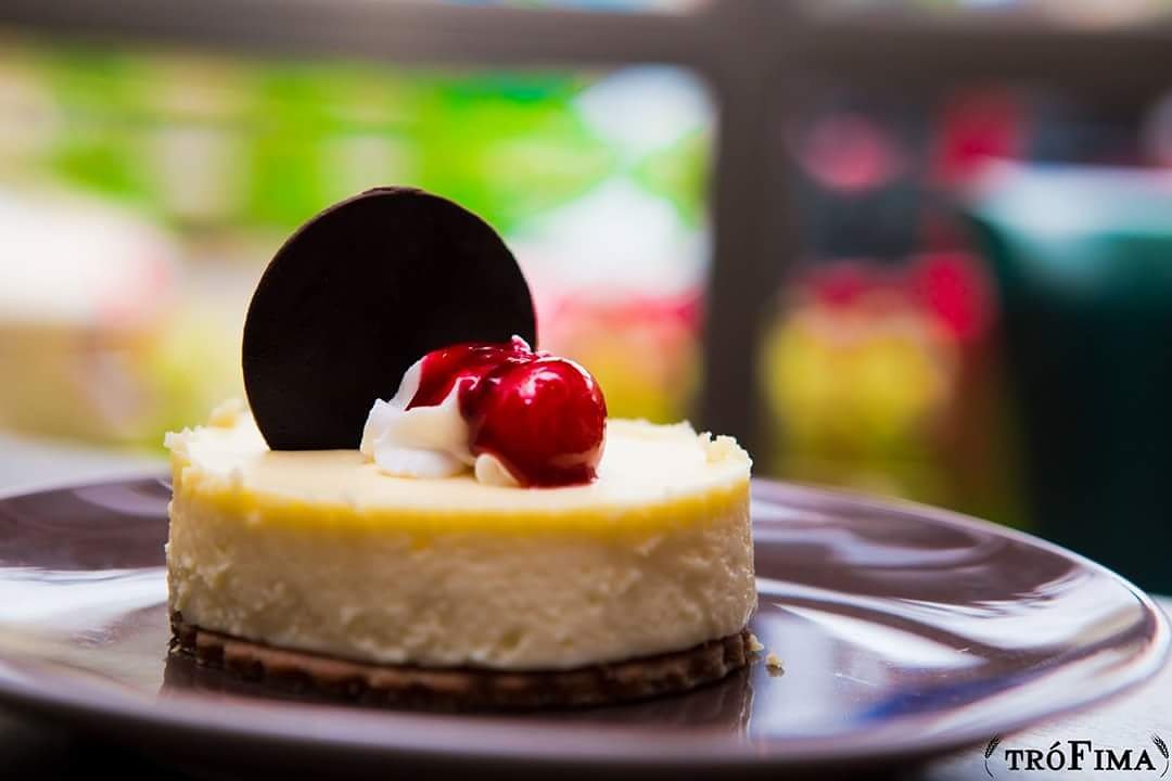 STRESSED is DESSERTS spelt backward,visit us #cafetrofima #shivajipark #americancafe #europeancafe  #foodie #pastry