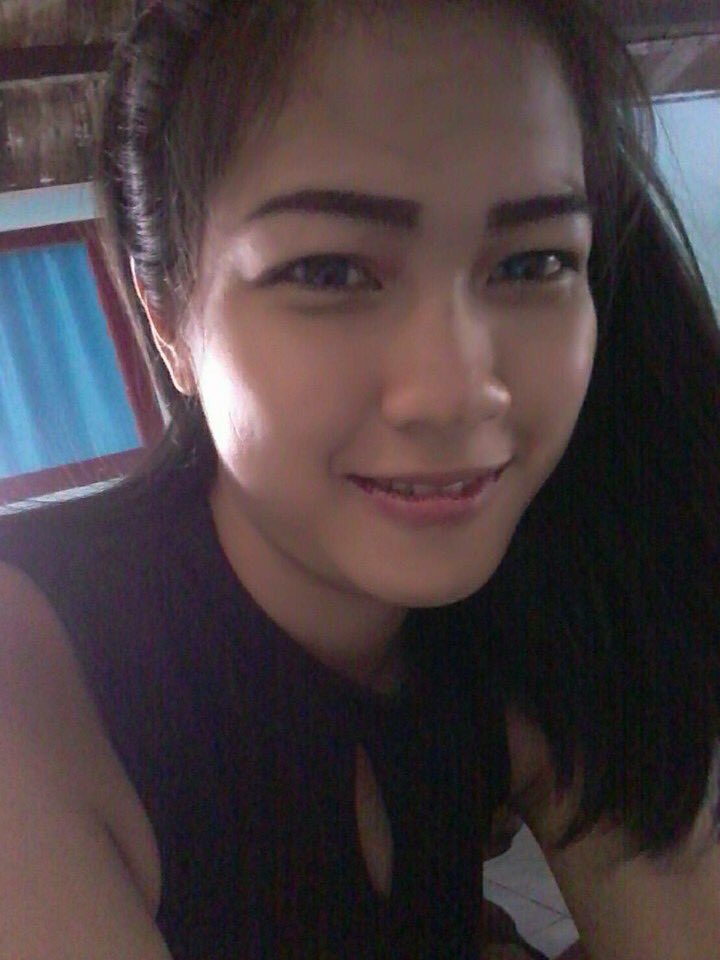 TX35jHYfF6zS1Yj's tweet photo. ลูกหนึ่งคนยังสวยน่าเยส https://t.co/Tq7ua0Ba3L