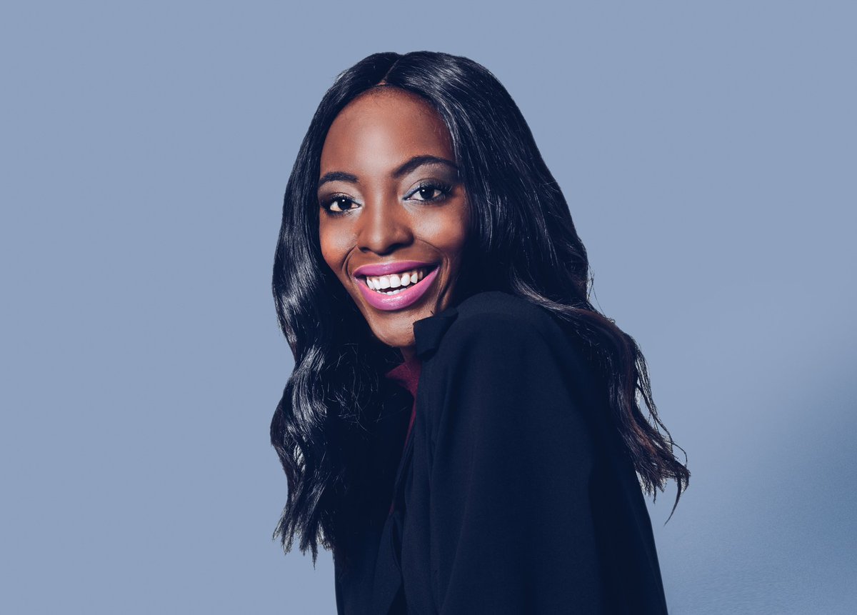 ELLESouthAfrica's tweet photo. .@GinaJeanz is spilling her secrets with @EsteeLauderSA #LipPotion https://t.co/zCw3V8KJeG https://t.co/BKYto6ouB7