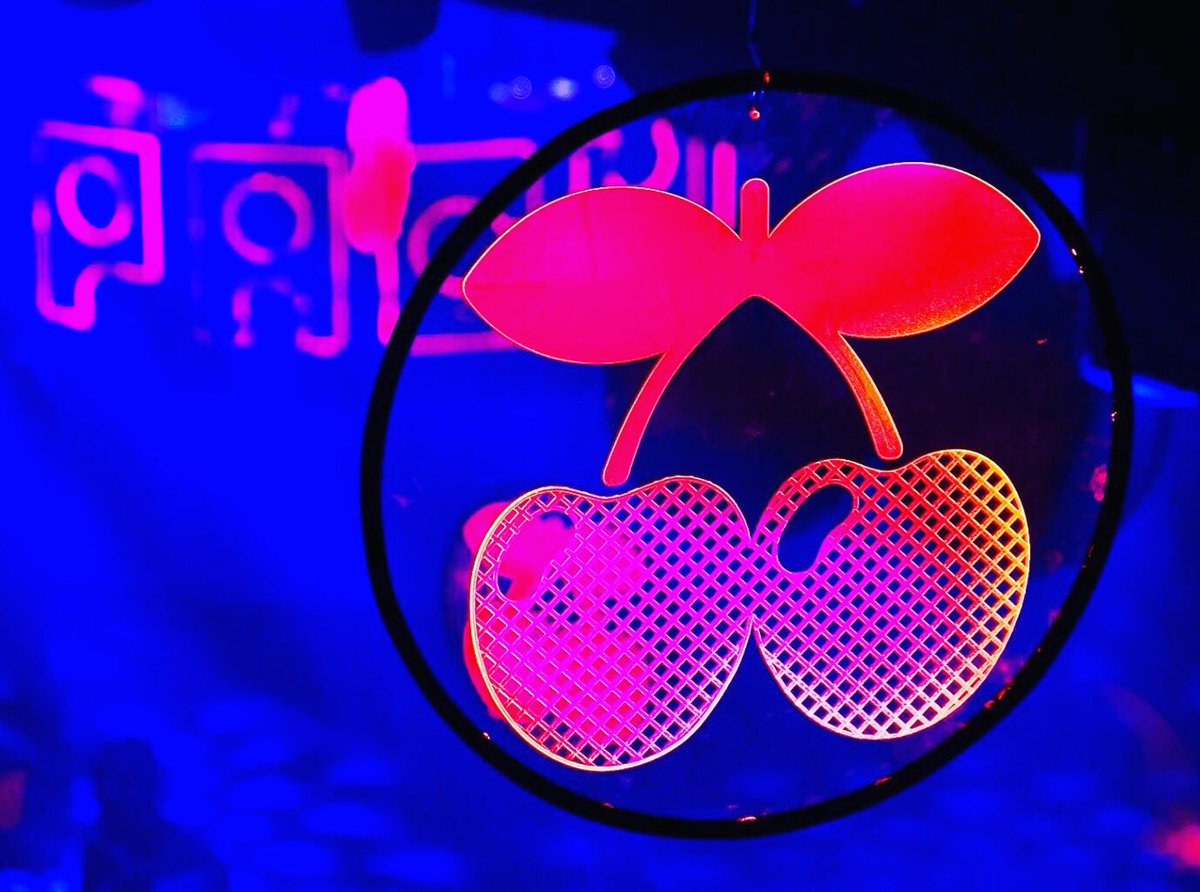 PachaSitges1967's tweet photo. Pacha Sitges "Las noches de fiesta continúan cada fin de semana" 🍒🍸reservas.pachasitges@gmail.com #shuttlecar #vip https://t.co/8RliaddaL3