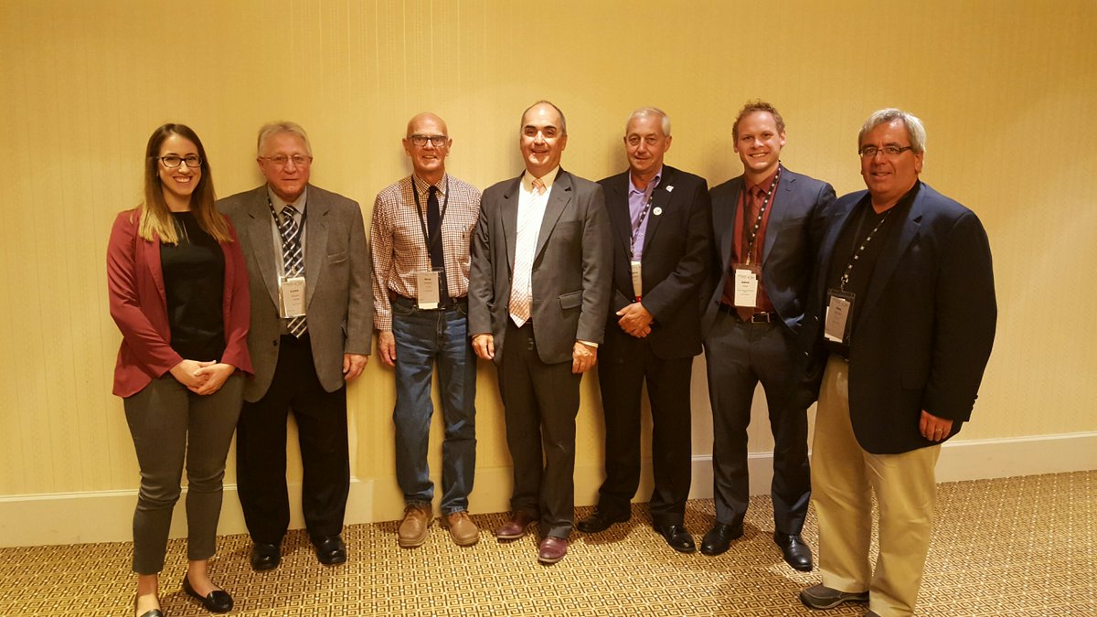 OntariosDoctors's tweet photo. Fantastic meeting with the City of Kenora at #AMO2016 this year to talk about care in #NorthernON https://t.co/p5amJBVPiK