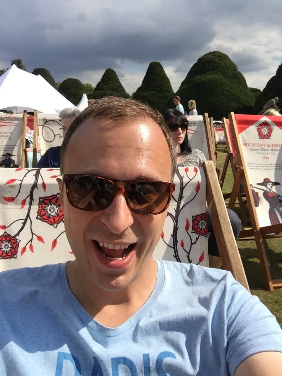 tinynero's tweet image. #94summerdays