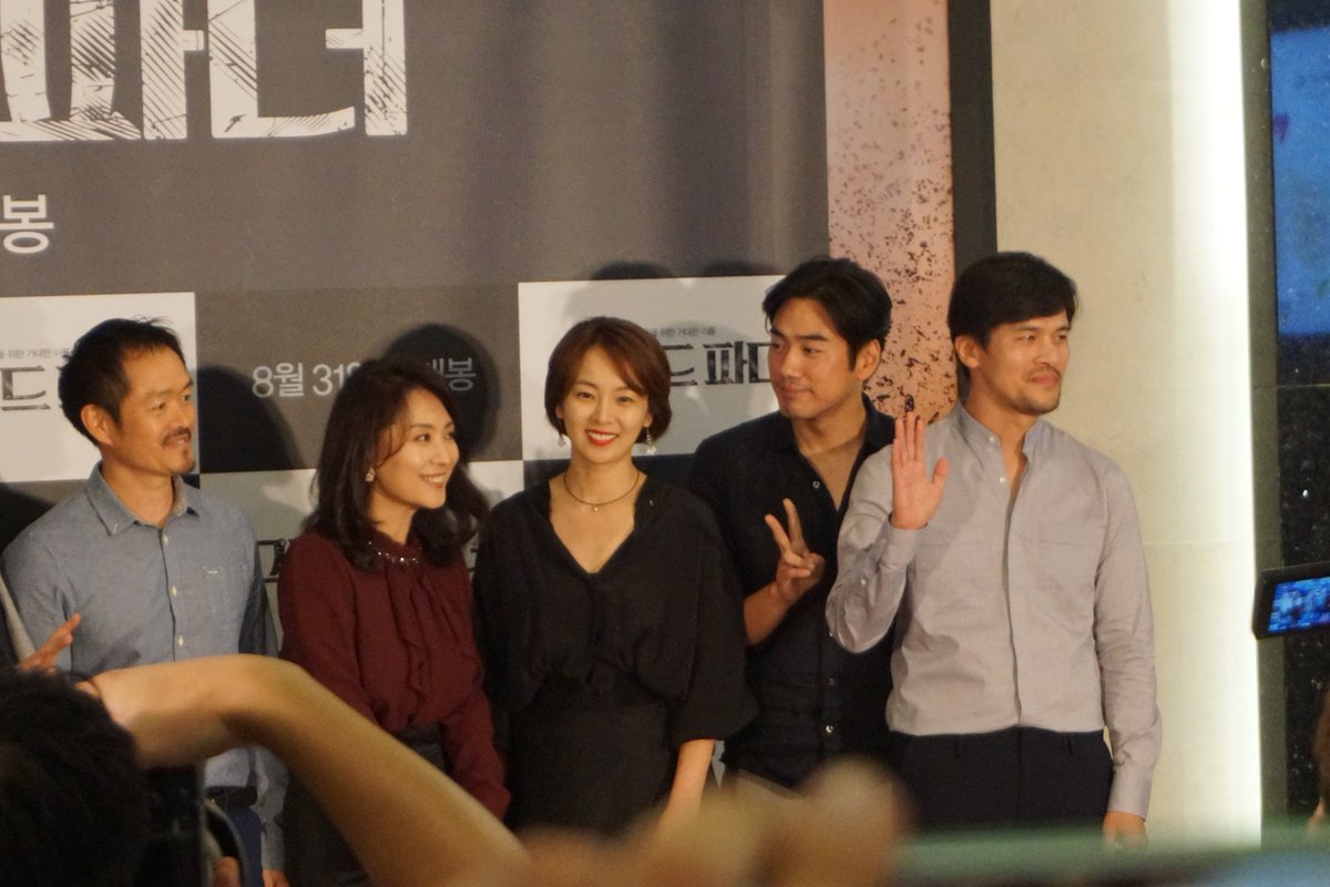 #영화 '머니 몬스터' 를 보러 갔다가 '#그랜드파더' #VIP시사회 행사를 구경했어요! #박근형, #고보결, #오승윤, #백승훈, #우기홍, #추귀정, #박초연...