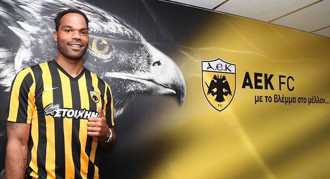 View image on Twitter