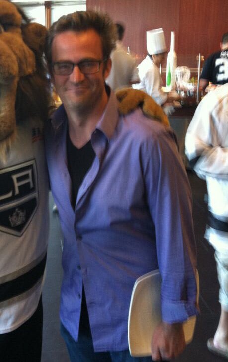 DailyPerryPics's tweet image. 👓