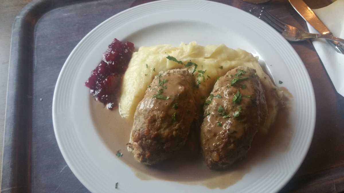 Oxjärpar.  Slagsta motell