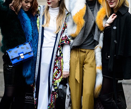 fashionweekly's tweet photo. Are you in a #FashionRut? #style #inspo #oitfit #ootd #advice #stylist
https://t.co/lALOUxxh6z https://t.co/WPxVZPIsfy