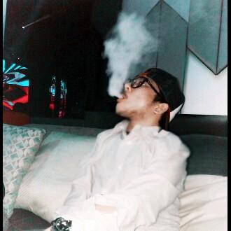 Join my LIVE on #BIGOLIVE. web.live.bigo.sg/2116933708#aij…