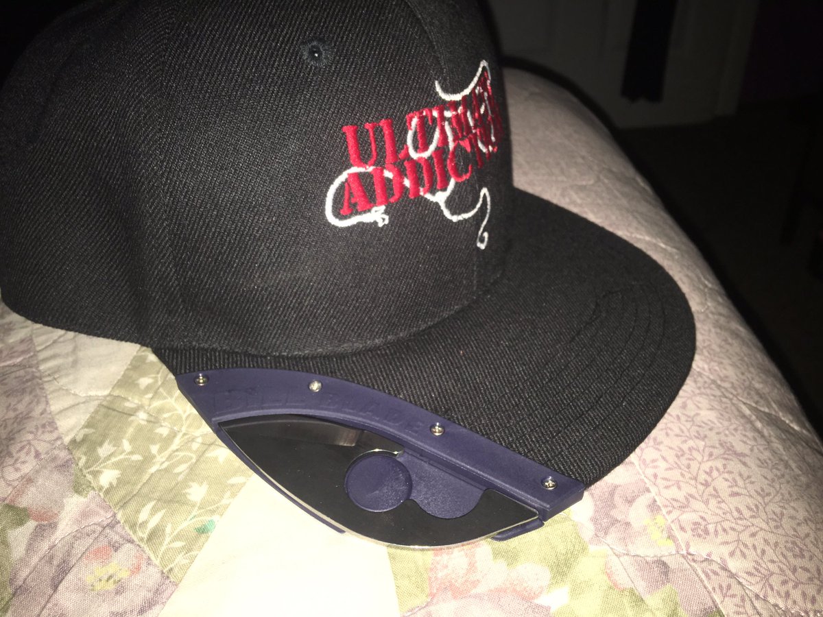 UltimateAddict1's tweet image. Ultimate Addiction hat with Bill Blade.
