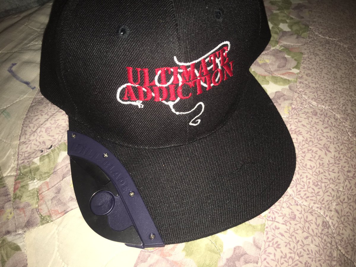 UltimateAddict1's tweet image. Ultimate Addiction hat with Bill Blade.
