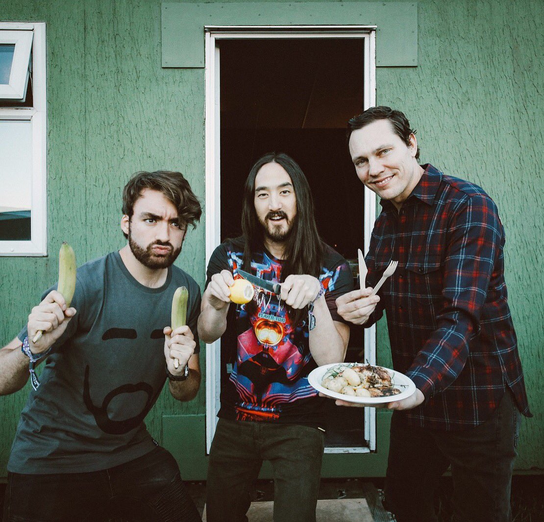 The healthy DJ program. 🍋🍌🐟 https://t.co/L4ZCWONquX