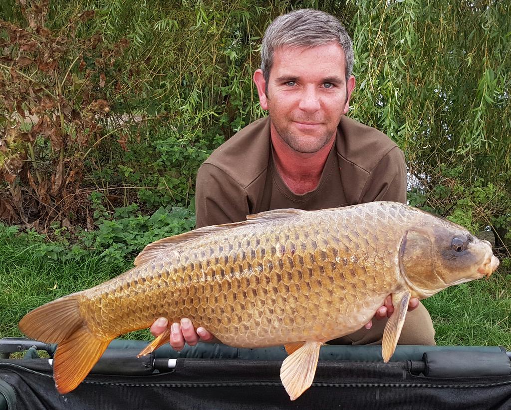 carpkidd's tweet photo. A lovely 18lb 15oz ghost common on a day session and boy did it scrap https://t.co/mKOP6rvgQ3